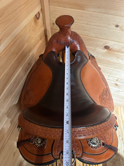 16” Circle Y Walnut Grove Flex2 A-fork Western Trail Saddle Model 1157