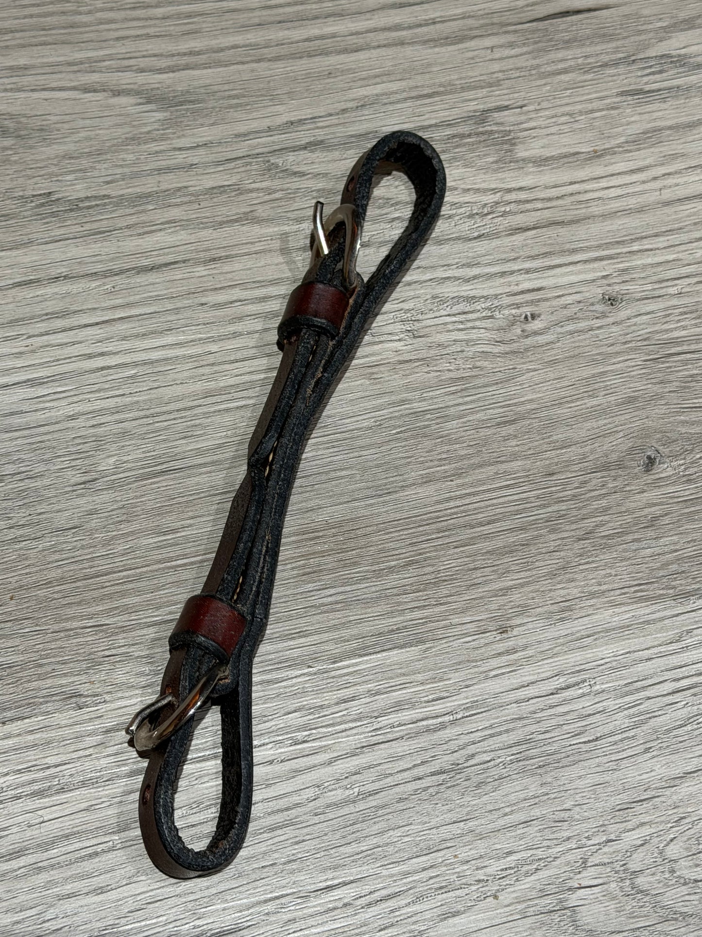 Leather Curb Strap, Dark Oil