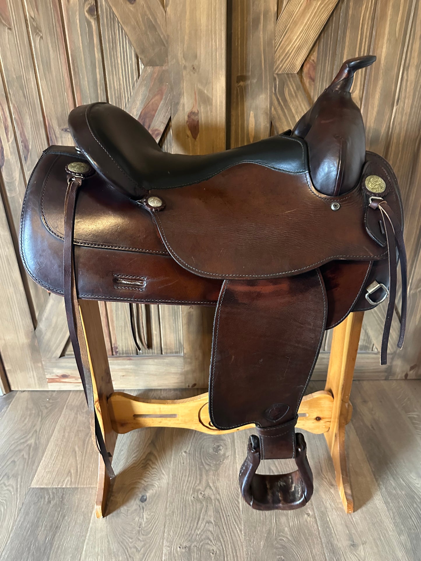 16” Tex-Flex Tex Tan Hereford Western Trail Saddle Model 08tf417-6