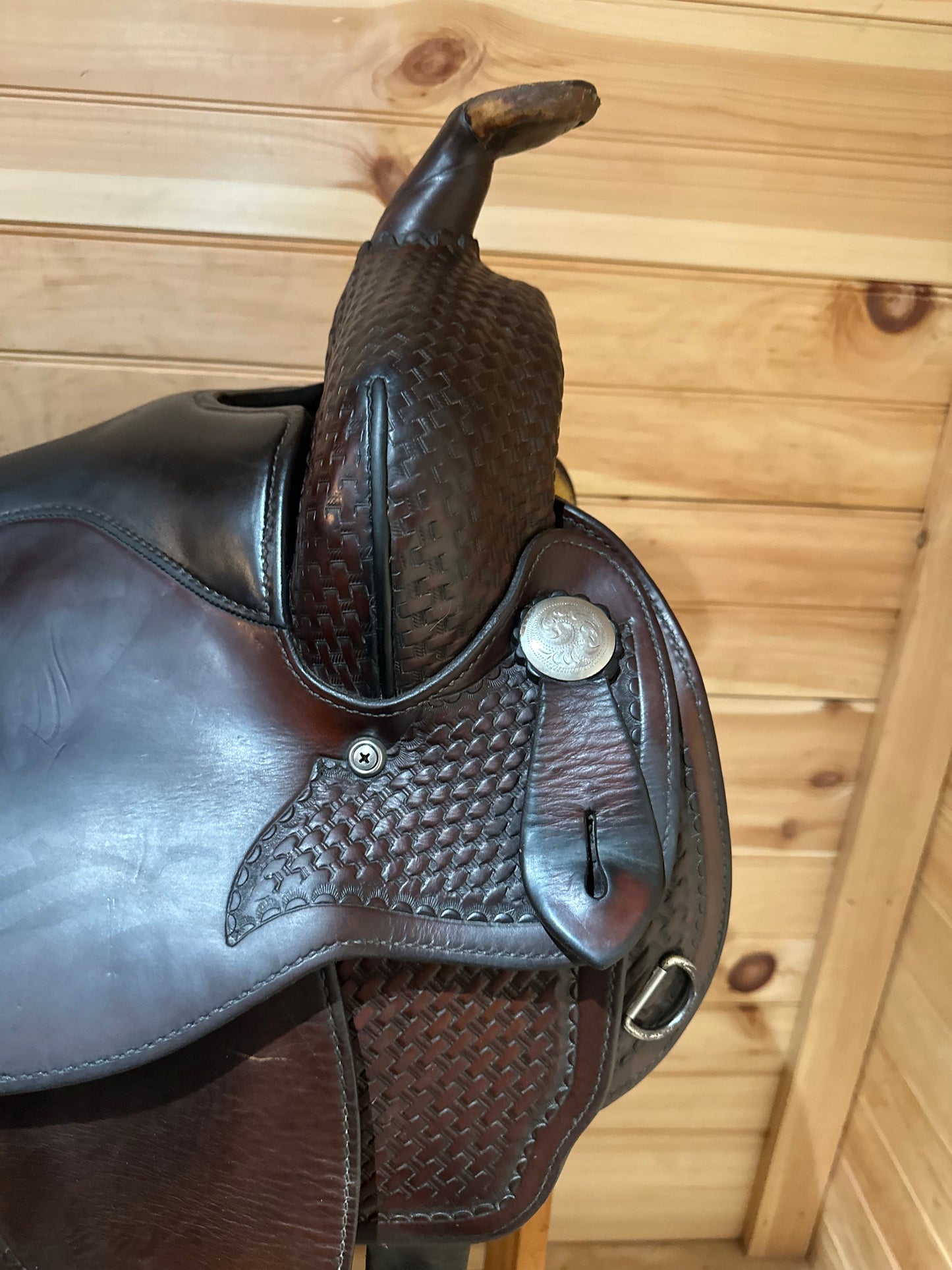 16” Circle Y Park & Trail Western Saddle Model 2206