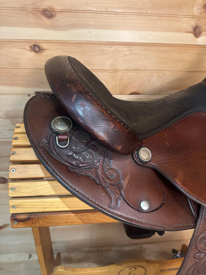 16” Circle Y Arabian Round Skirt Western Trail Saddle Model 2126