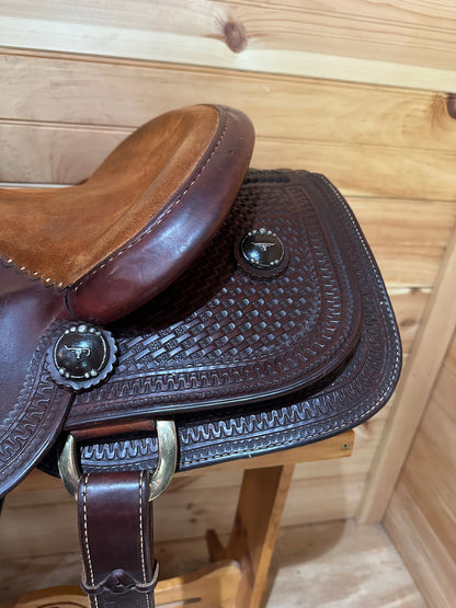 15.5” McCall Cowhorse Western Saddle Model 690 1203