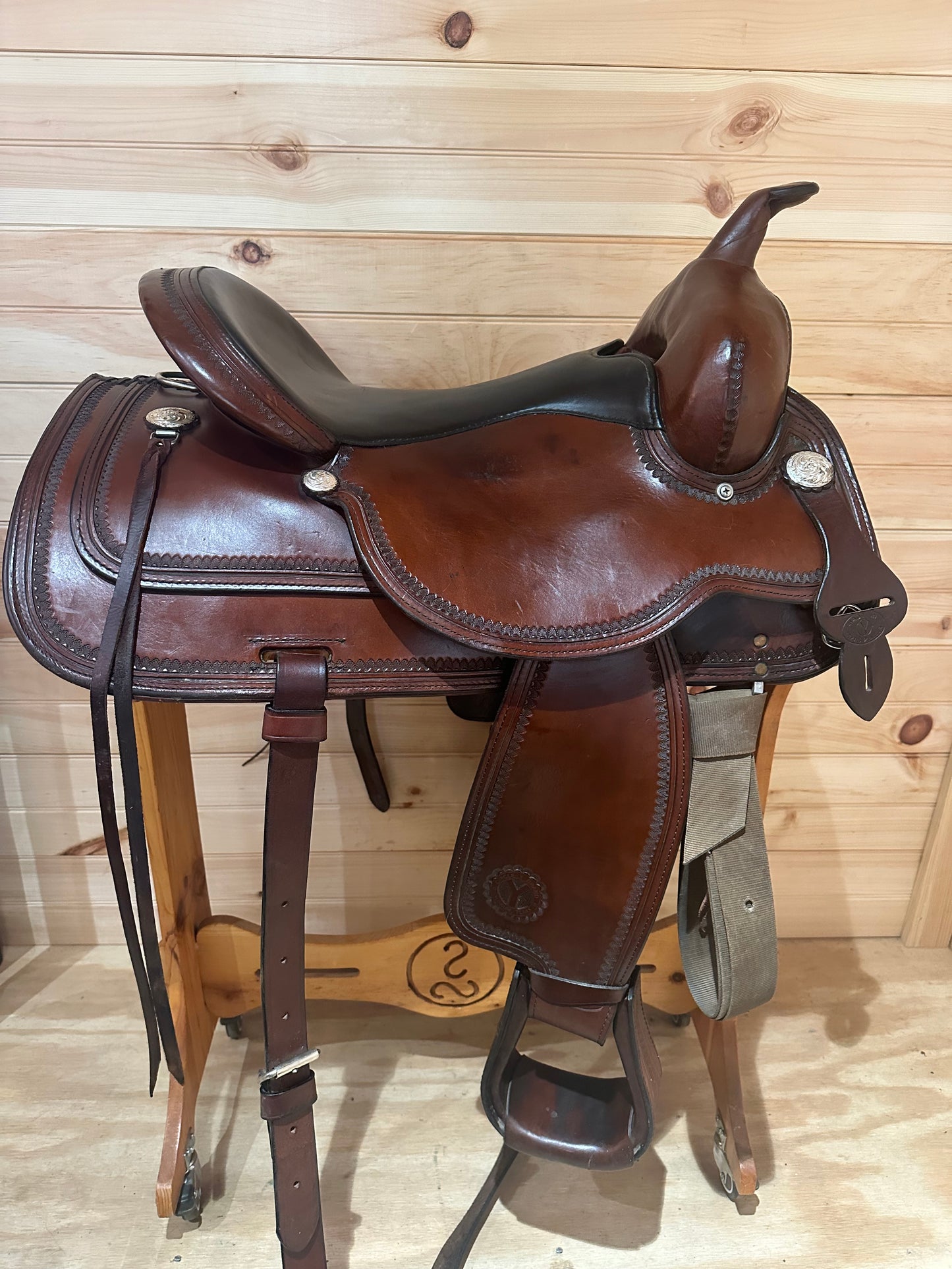 16” Circle Y Topeka Flex-Lite Western Trail Saddle Model 1551