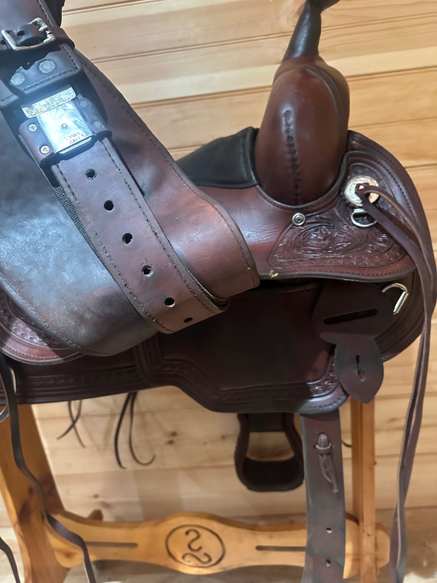 17” Circle Y BasketFlower Trail Flex-Lite Western Trail Saddle Model 1552