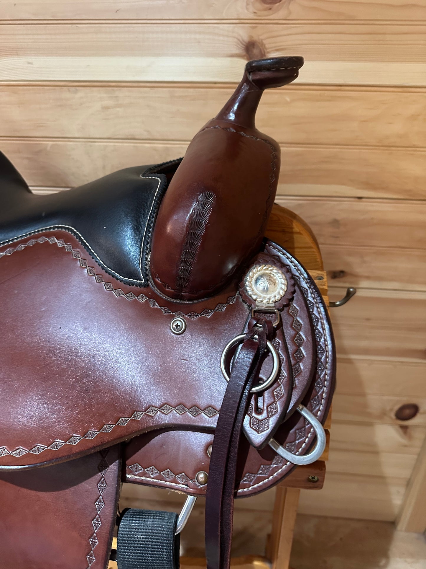 15” Cashel Round Skirt by Martin Saddlery Western Trail Saddle
