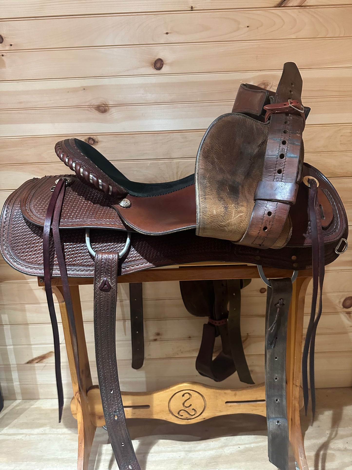 18” Circle Y Team Penner Western saddle model 1630