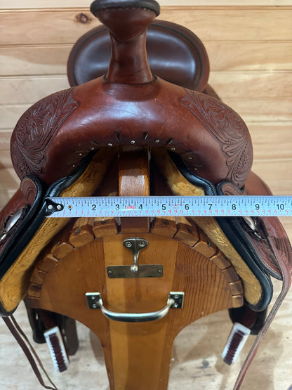 17” Circle Y Flex2 Cactus Flower Western Trail Saddle Model 1659