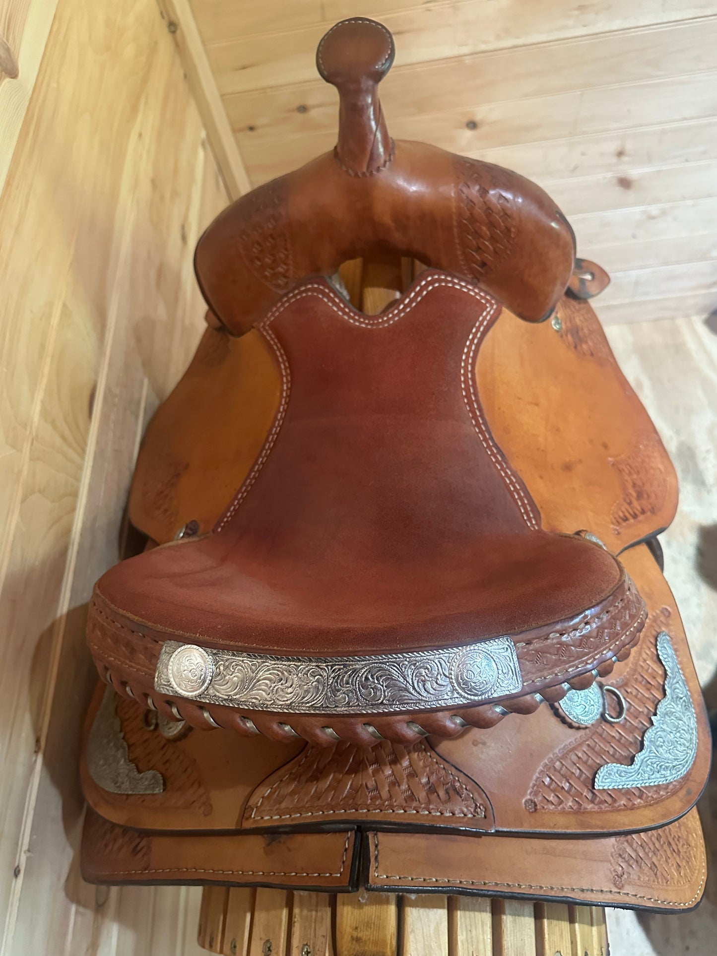 14” Dakota Saddlery Western Saddle Model 350L