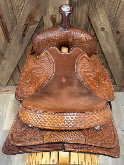 15” Crates Western Trail Saddle Model 152