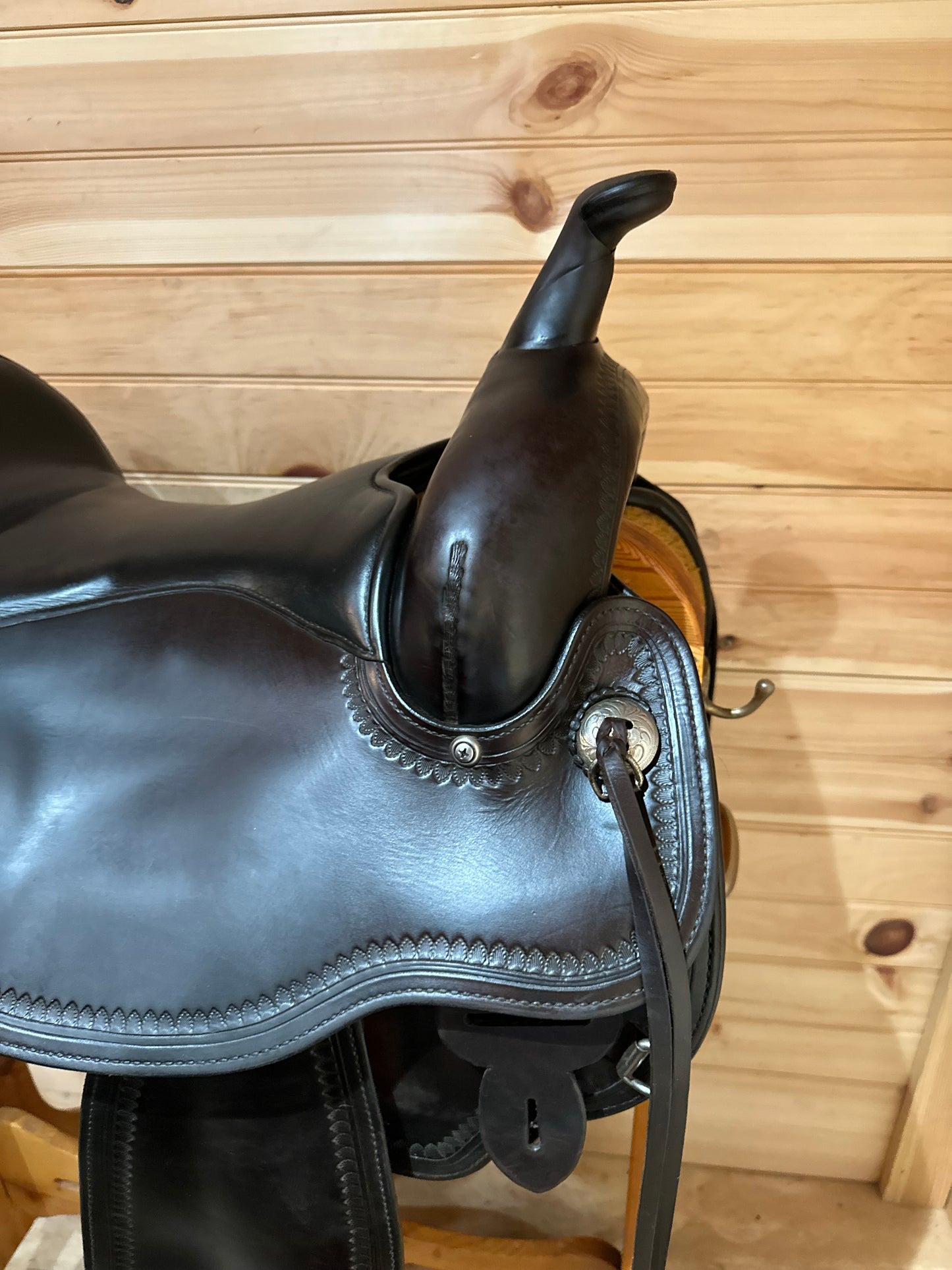 16” Circle Y Omaha Flex2 Western Trail Saddle Model 1554