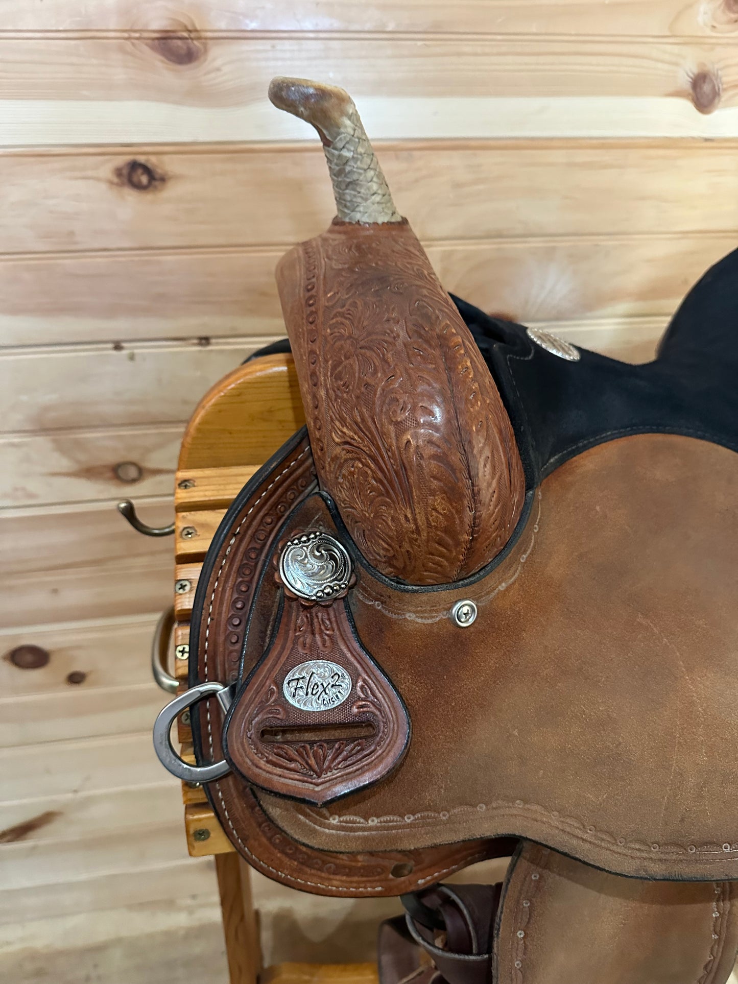 14” Circle Y Lisa Lockhart Flex2 Barrel Racer Model 1545