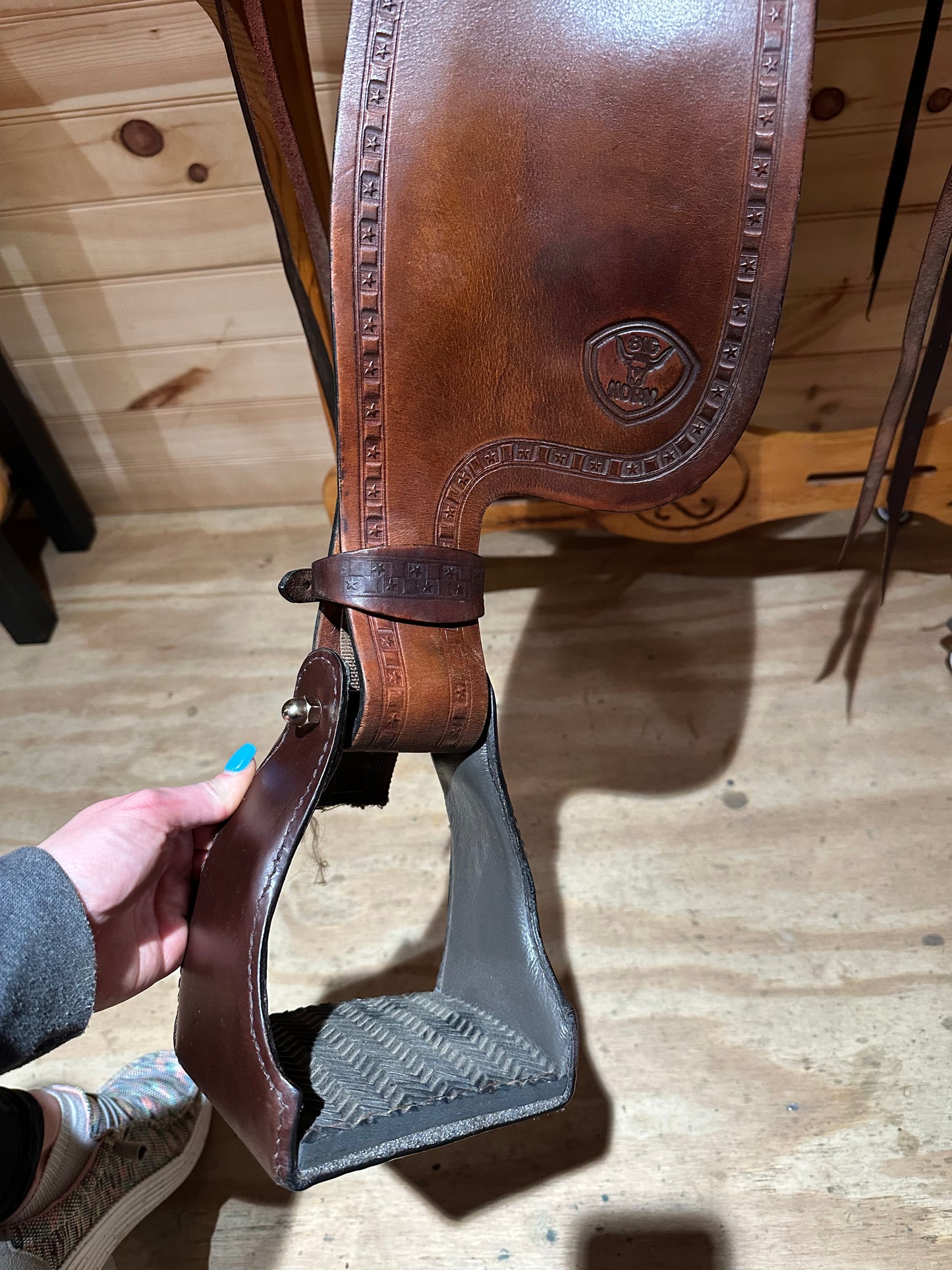 16” Big Horn Endurance Trail Saddle Model 805