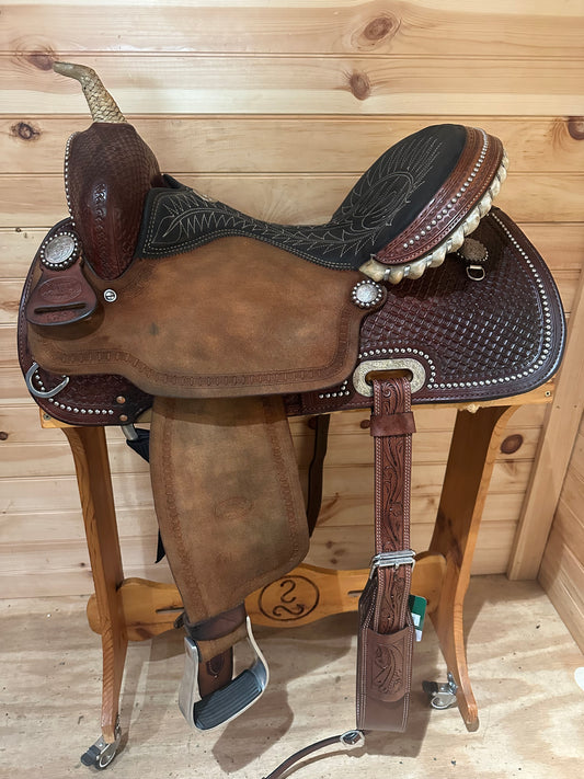 15” Billy Cook Maker Sulphur, OK Barrel Racing Saddle Model 1530