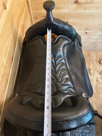 17.5” Tucker Meadow Creek  Western Trail Saddle Model 291