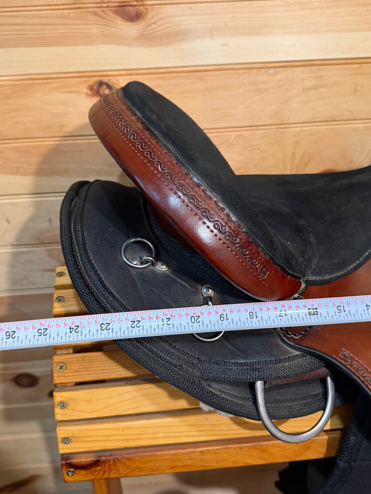 16” Crest Ridge Saddlery Sentry Lite Western Trail Saddle