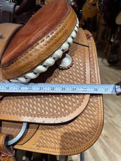 15.5” Bona Allen Western Roping Saddle Model 9233