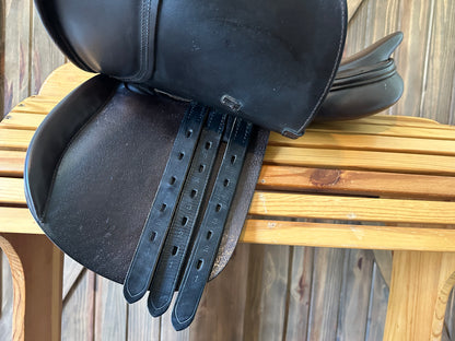 15” Beval Princeton Close contact/Jumping Saddle