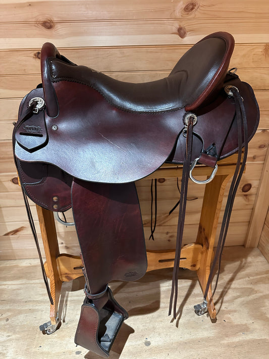 17.5” Tucker Gen II Competitor Endurance Trail Saddle Model 151