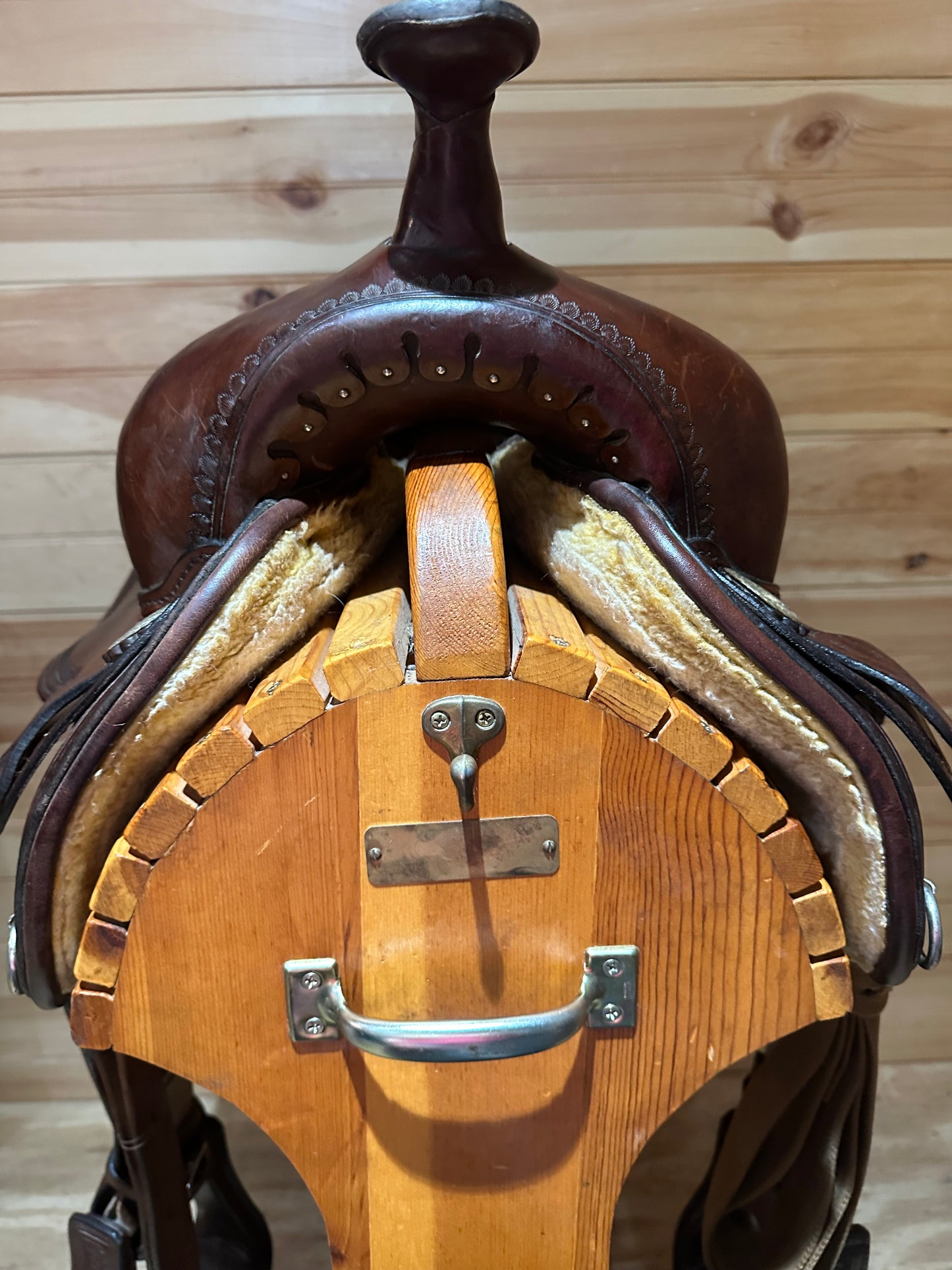 16” Circle Y Topeka Flex-Lite Western Trail Saddle Model 1551