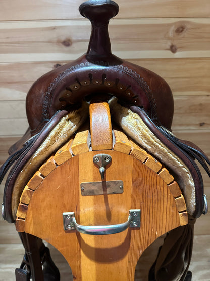 16” Circle Y Topeka Flex-Lite Western Trail Saddle Model 1551