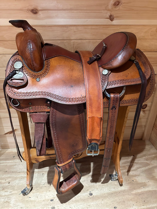 16” Circle Y Team Penner Western saddle model 2633