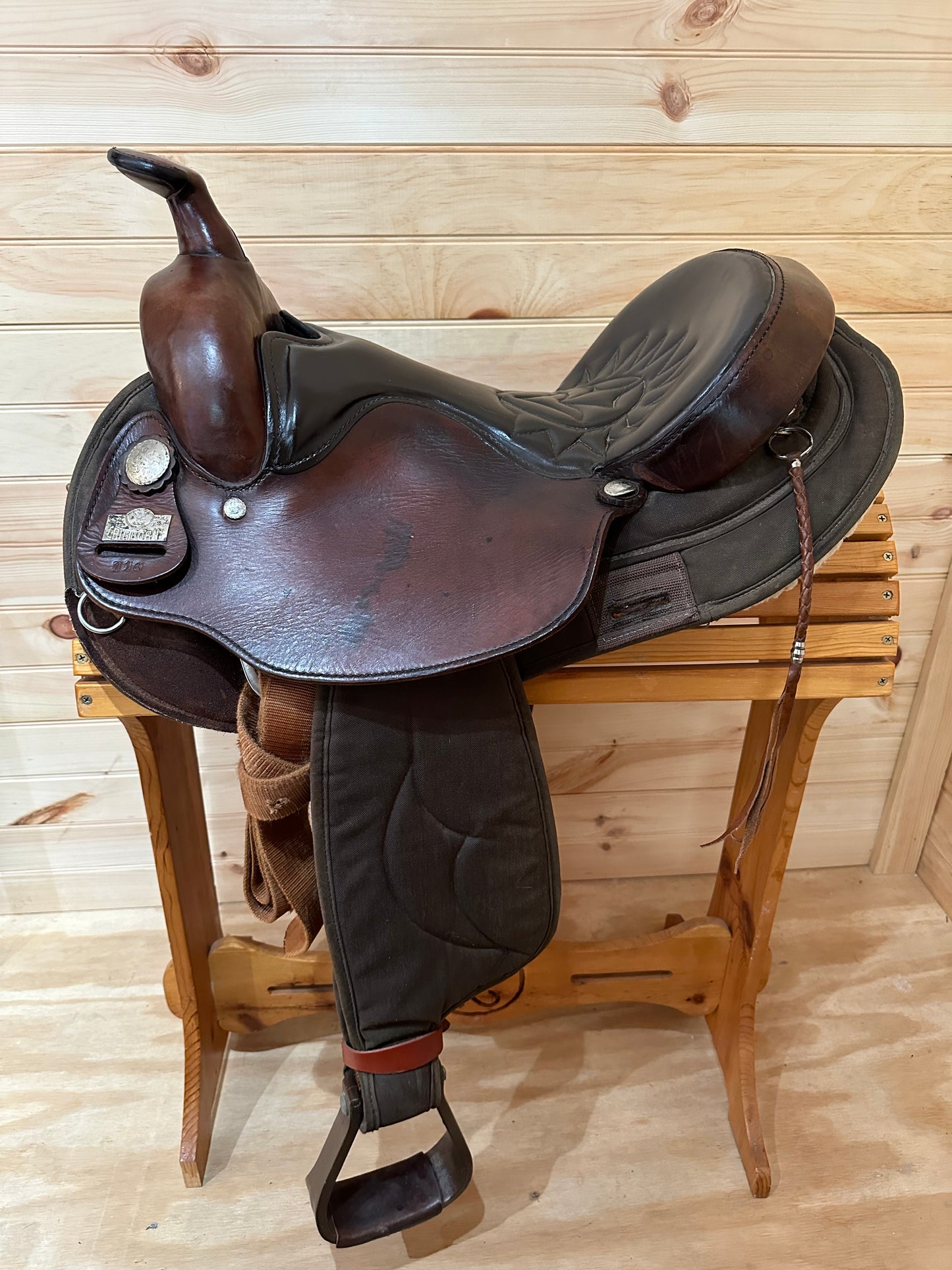 15.5” Big Horn Arabian Cordura/Leather Western Trail Saddle Model 116