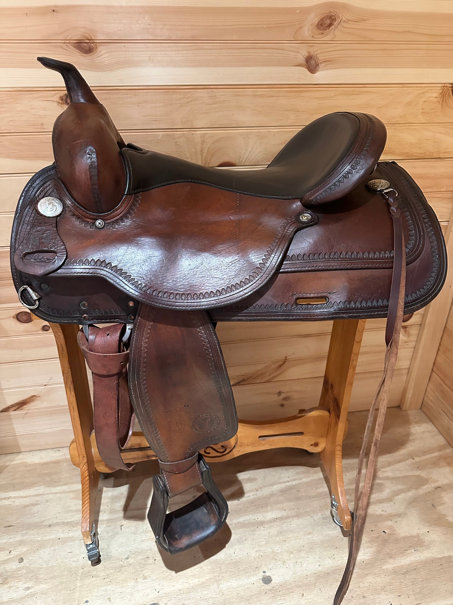 17” Circle Y Topeka Flex-Lite Western Trail Saddle Model 1551