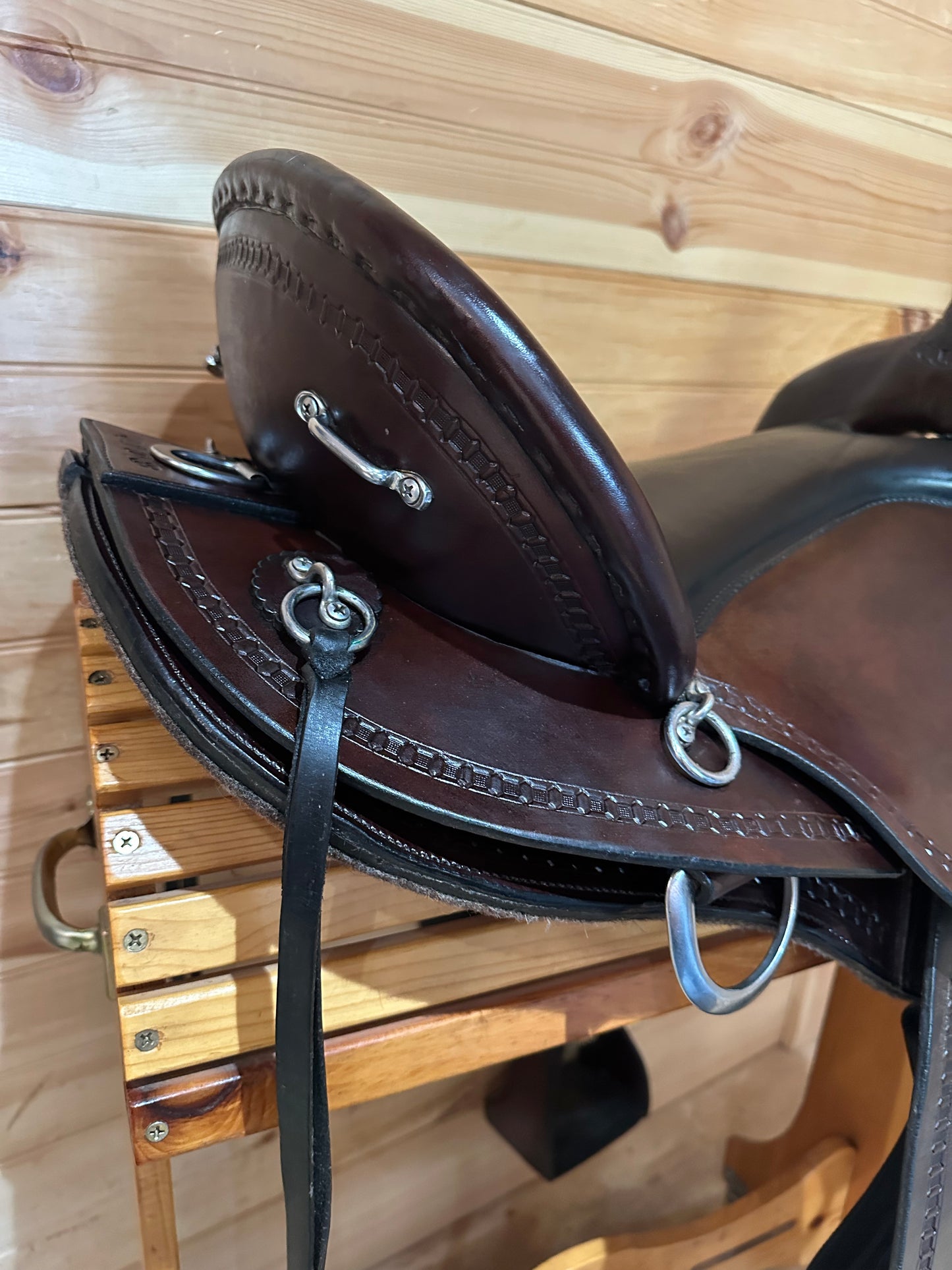 16” Dixieland Gaited Western Trail Saddle