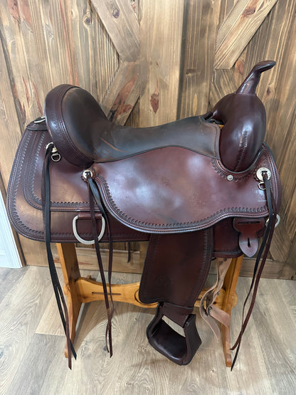 17” Circle Y Topeka Flex2 Western Trail Saddle - Extra Wide