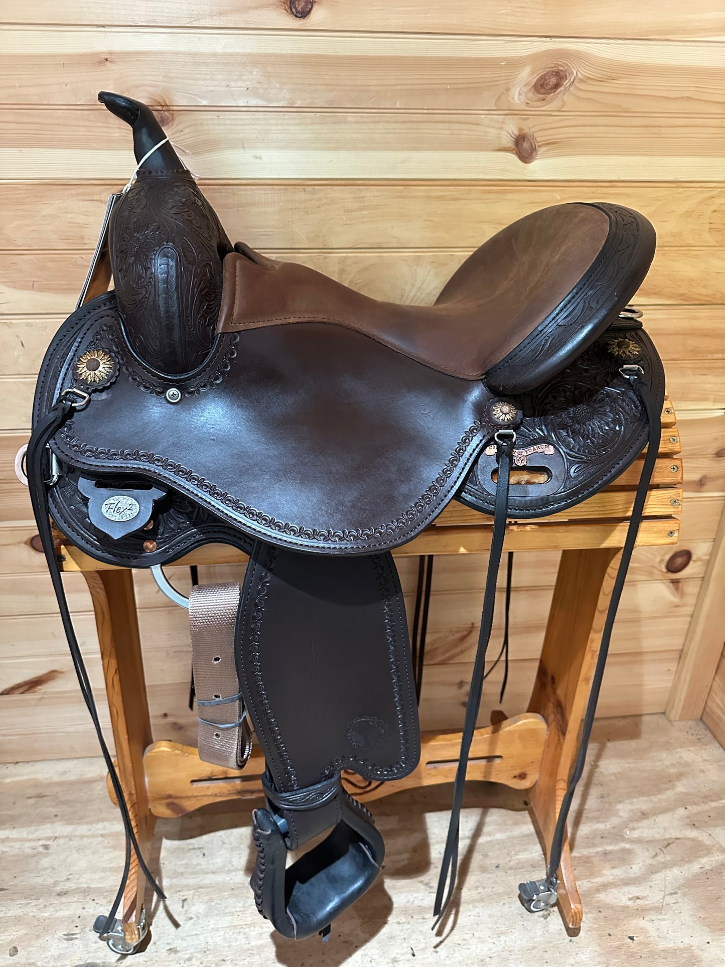 16” Circle Y Sunflower Flex2 Western Trail Saddle Model 1682 (2024)