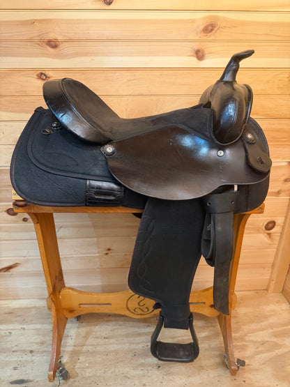 16” Circle Y Lightweight Western Trail Saddle Model 3576