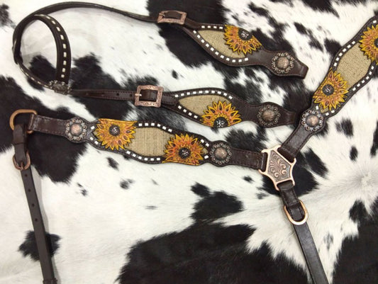 Showman One Ear Headstall & Breastcollar set with burlap inlay with painted sunflower accent