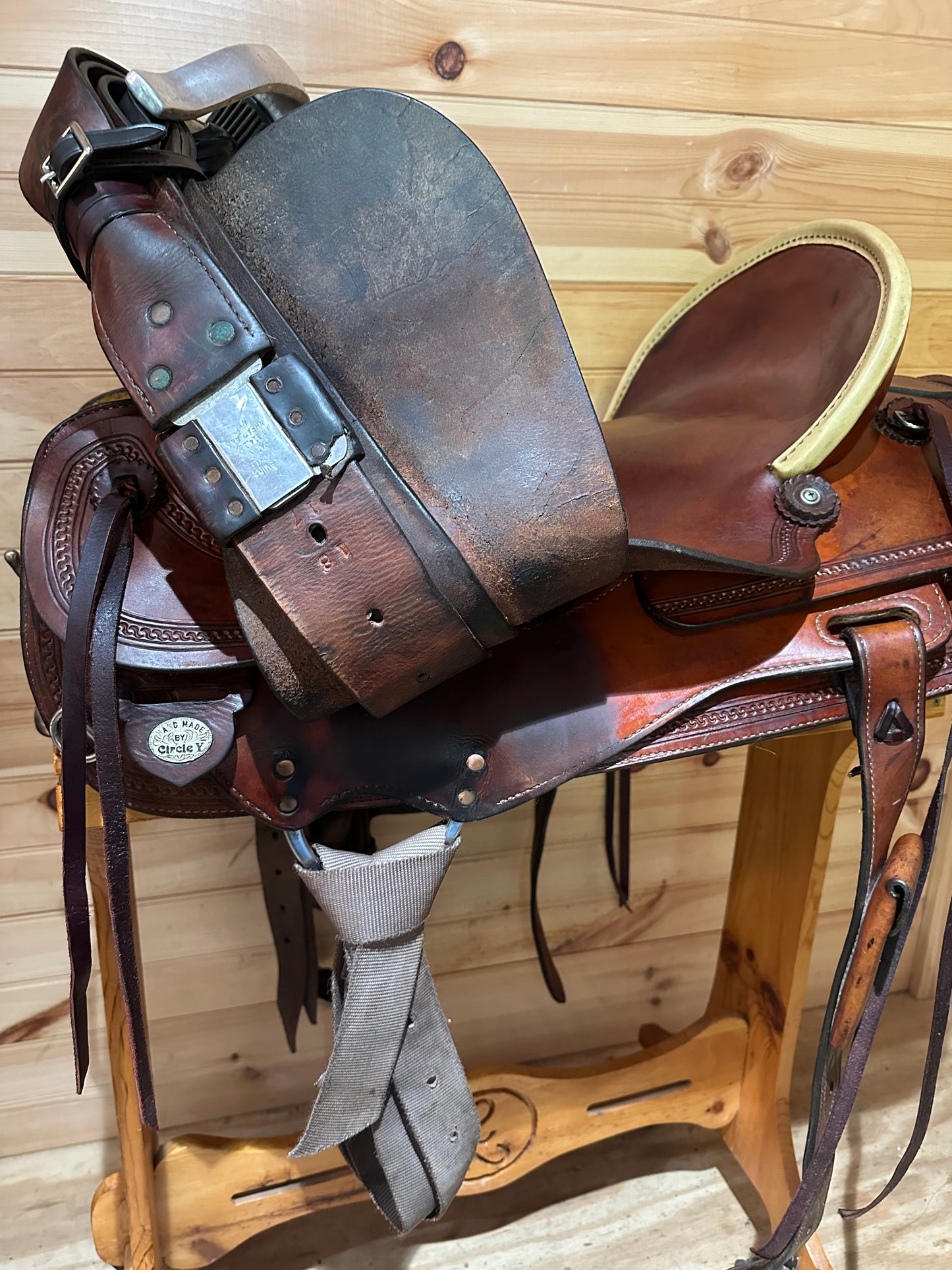 18” Circle Y All-Around Ranch Roper Western Saddle Model 1124