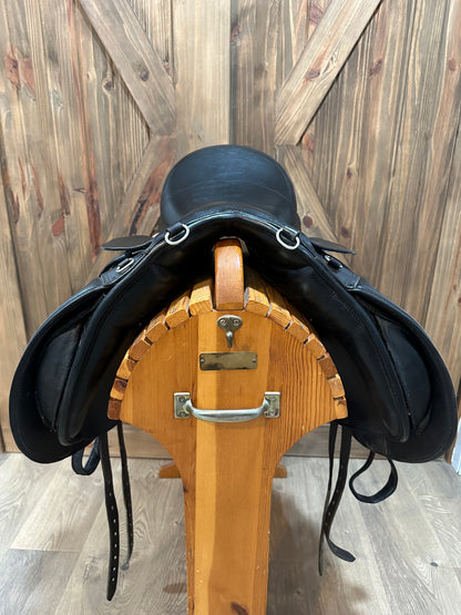 17” Duett Tango All Purpose Trail English Saddle (XXW)