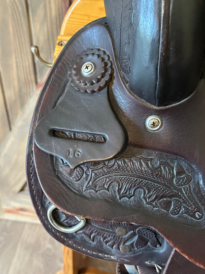 16” Tex Tan Hereford Western Trail Saddle Model 08-4900C6