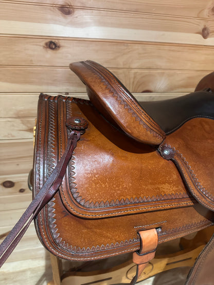 15” Circle Y Topeka Flex-Lite Western Trail Saddle Model 1551