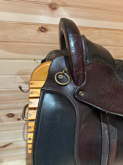 17.5” Tucker Equitation Endurance Trail Saddle Model 149
