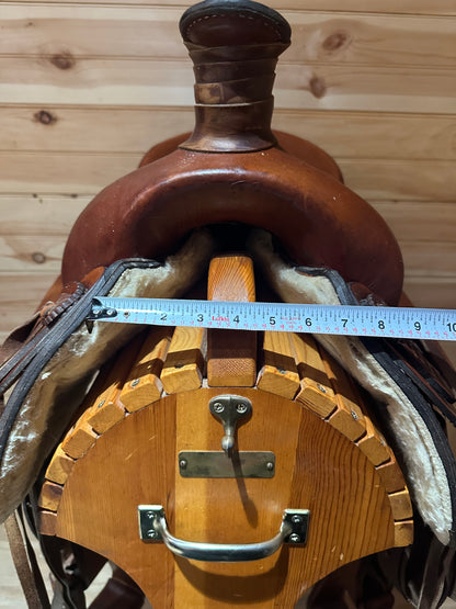 16” Dakota Saddlery Roping Saddle Model 500