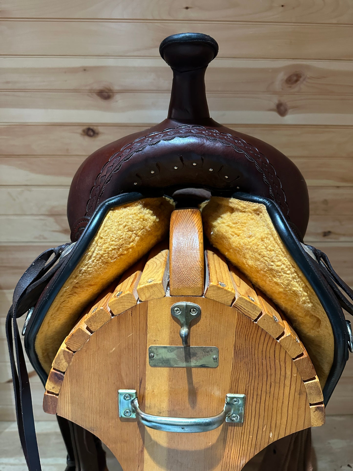 17” Circle Y Flagstaff Flex-Lite Western Trail Saddle Model 1571
