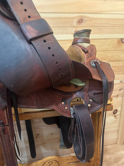 15.5” Cowboss Wade Lite Western Ranch Saddle