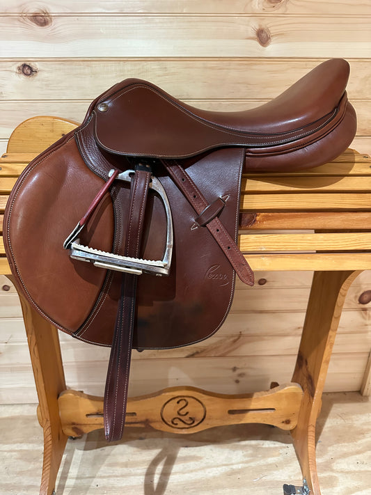 16.5” Pessoa Legacy XP Close Contact/Jumping Saddle Model 464103 (M)