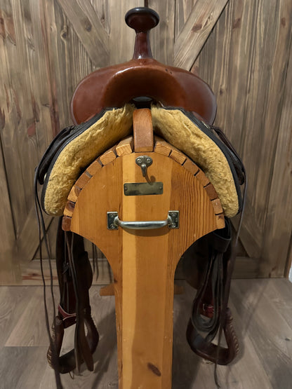 17” Crates Western Trail Saddle Model # 402-5