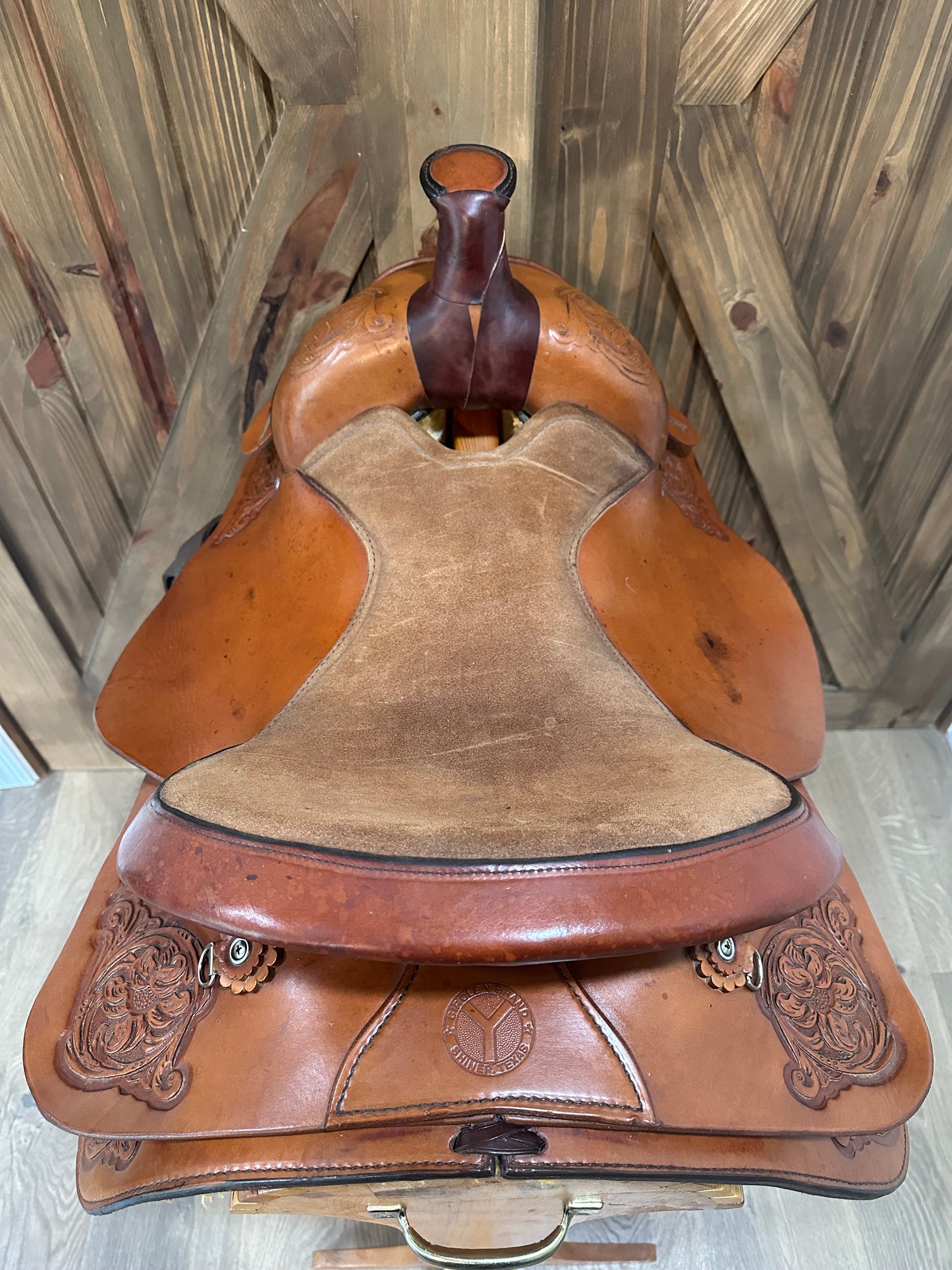 15.5” Circle Y All-Around Roping Western Saddle Model 3767