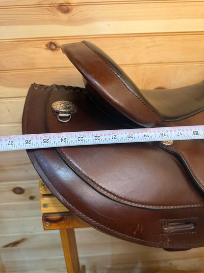 16” Circle Y Mojave Flex-Lite Arabian Western Trail Saddle Model 1561