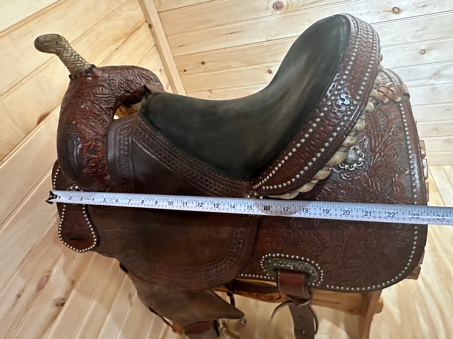 15” Tex Tan Barrel Racing Saddle