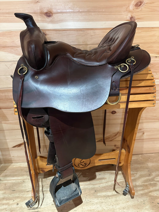 15.5” Tucker High Plains Western Trail Saddle Model 260