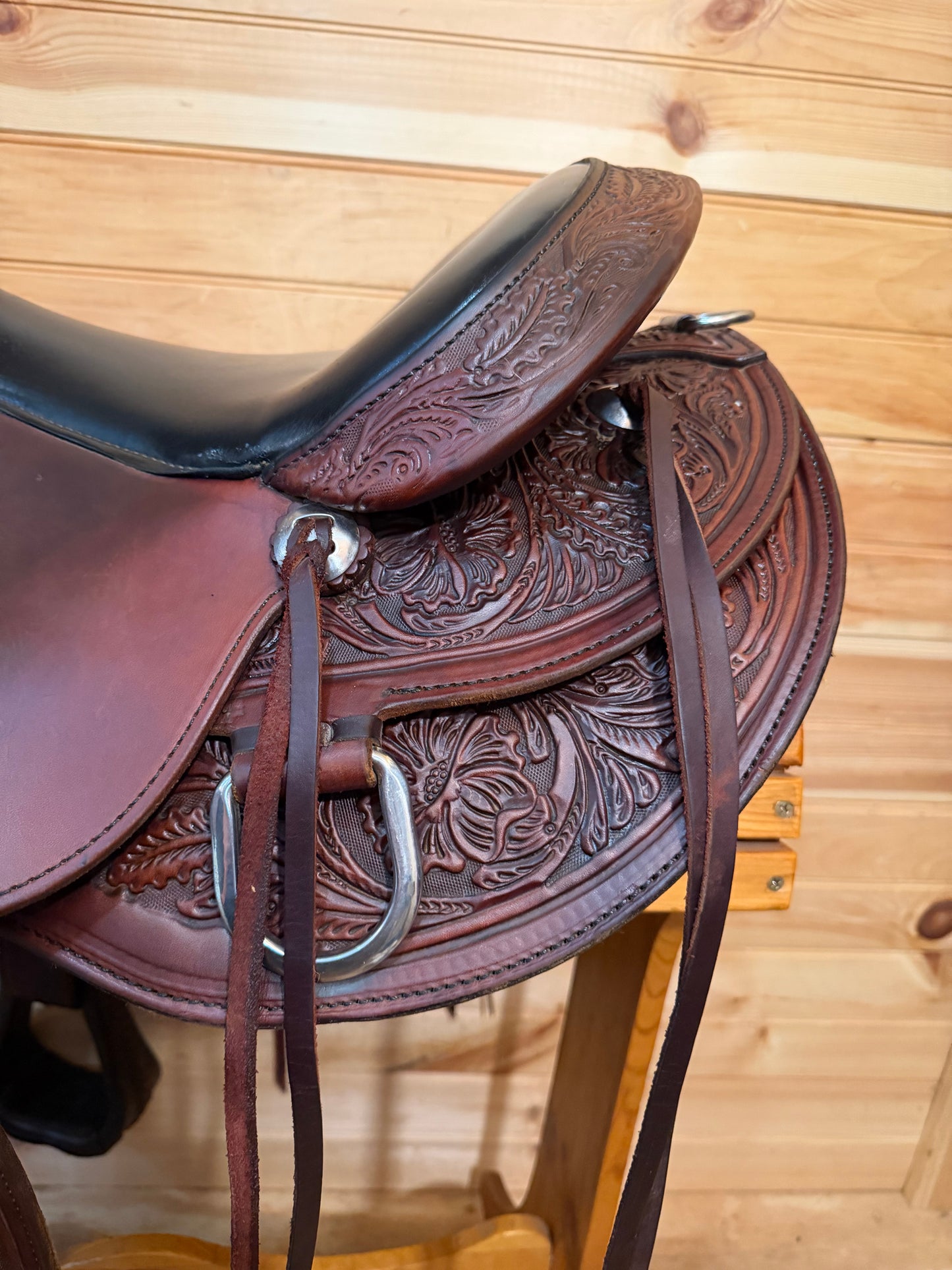 16” Circle Y High Horse Oyster Creek Trail Western Saddle Model 6808 (2022)