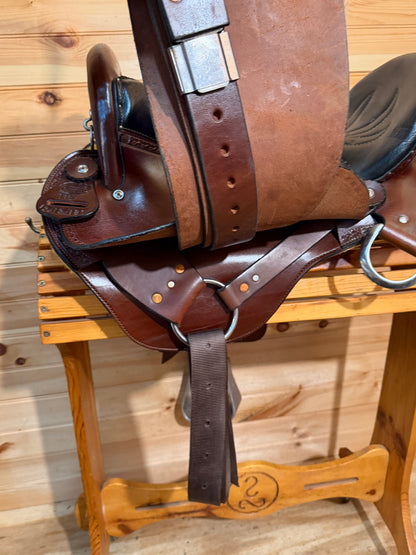 18” Double Creek Saddlery Henry Miller Gaited Endurance Trail Saddle # 115