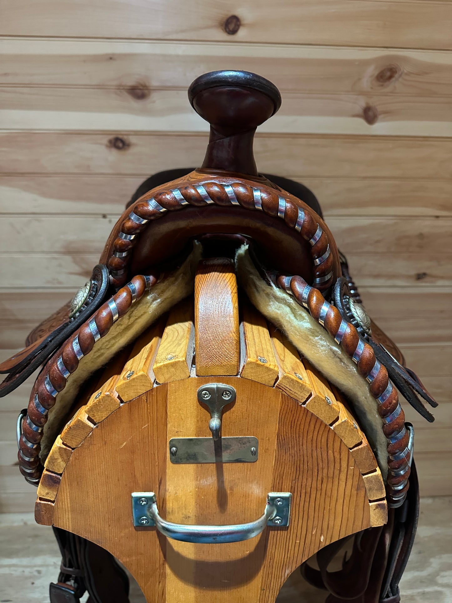 16” Crates Arabian Western Saddle Model 351