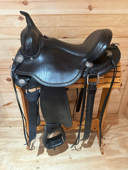 15” Circle Y Salt River Flex2 Western Trail Saddle model 1667